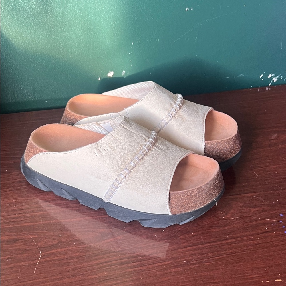 UGG platform slides